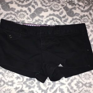 American eagle all black shorts